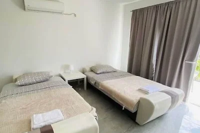 Villa Brazza - Two Bedroom Apartment with Sea...