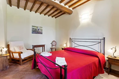 Casale a Suvereto con piscina
