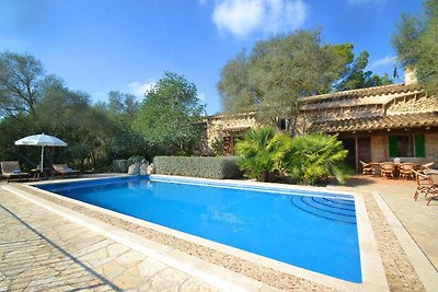 Luxuriöses Landhaus mit privatem Pool in Sine...
