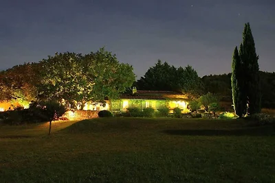 Provenzalisches Steinhaus in der Nähe von...