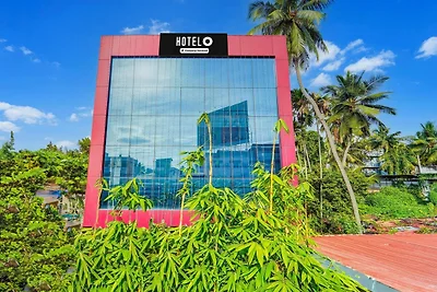 Super Hotel O Attukal