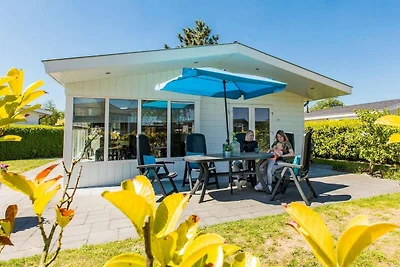Wunderschönes Ferienhaus am Meer für fünf...