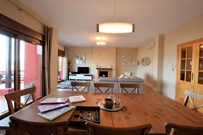 Luxuriöse Villa mit Swimmingpool und Sauna