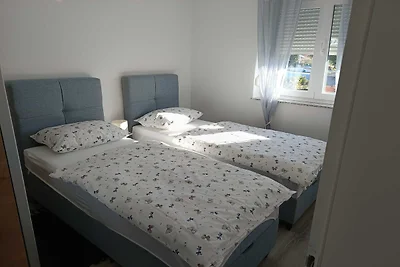 Cozy Apartment Bili - Two Bedroom Apartment