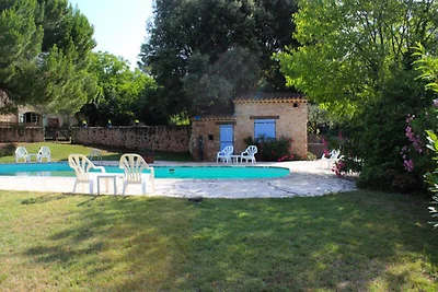 Ferienhaus in Provence mit Pool & Spa