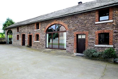 Ferienhaus in Lierneux mit Garten