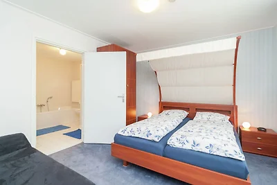 Großzügiges Ferienhaus in Exloo in Waldnähe