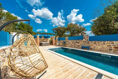 Ferienhaus in Sukošan am Meer