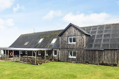 16 Persone case ad Vestervig