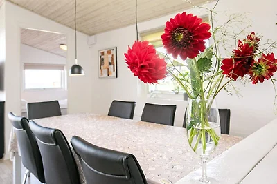 8 Personen Ferienhaus in Bogense