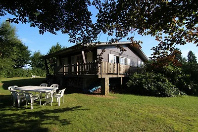 Gemütliches Chalet mit Garten am See in...