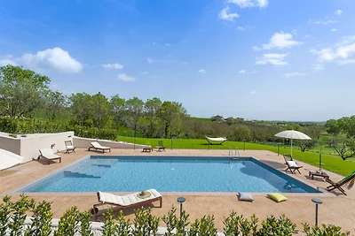 Ferienhaus in San Costanzo mit Pool