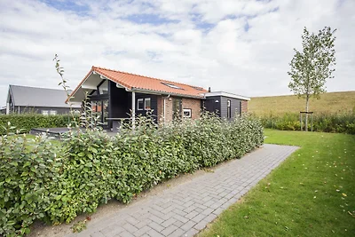 Ferienwohnung mit Terrasse in Kattendijke