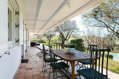Panorama-Privatvilla mit Swimmingpool und...