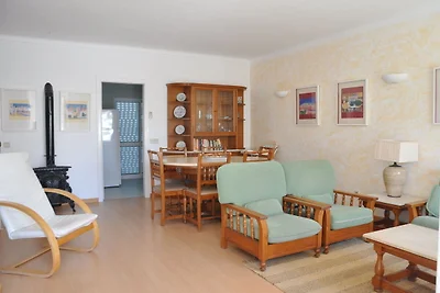 Moderne Villa in Vilamoura mit Grill