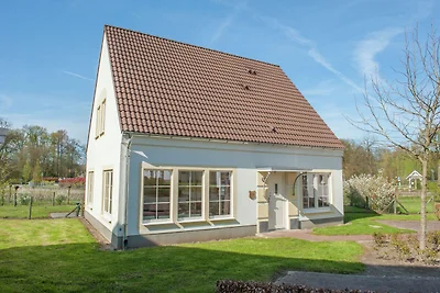 Komfortable Villa im traditionellen Stil bei ...