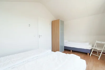 Dom wakacyjny blisko wybrzeża i lasu