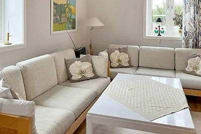 4 Personen Ferienhaus in YNGSJÖ, SVERIGE-By...