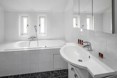 Renovierte Villa mit Spülmaschine, nahe am...