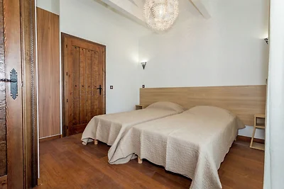 Schöne Villa mit Terrasse in Biarritz