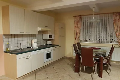 Ferienwohnung mit 2 Schlafzimmer