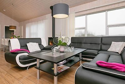 Splendid Holiday Home in Hirtshals with Priva...