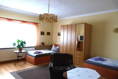 Ferienwohnung mit 2 Schlafzimmer