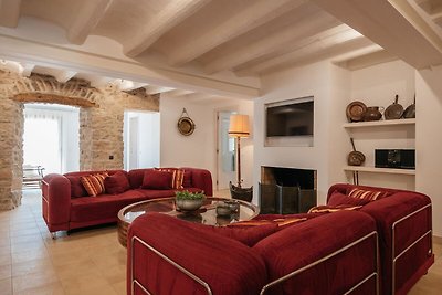 Modernes Cottage in Castellnou de Bages in...