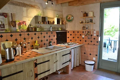 Gezellig vakantiehuis in Brion met zwembad