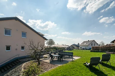 Ferienhaus mit Terrasse nahe vulkanischen...