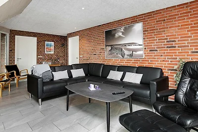 12 person holiday home in Ringkøbing