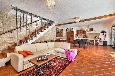 Villa rustica a Orsera con piscina privata