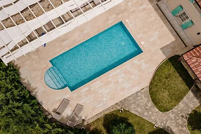 Villa a Kras, Dobrinj con piscina