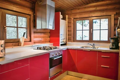 Grazioso chalet con giardino privato a Wörgl