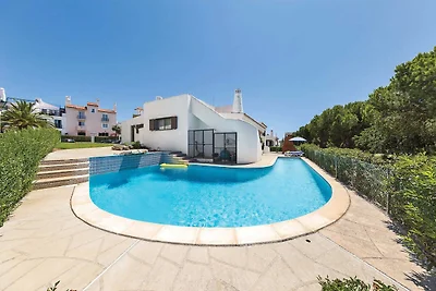 Wunderschöne Villa in Vilamoura mit privatem...
