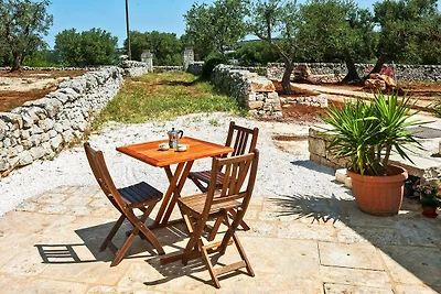 Moderne Villa in Cisternino mit Swimmingpool