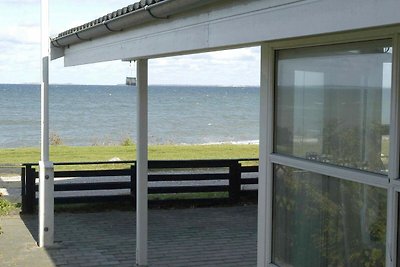 Modernes Ferienhaus in Otterup mit Strand in ...