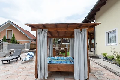 Beeindruckendes Ferienhaus in Pinsdorf mit...