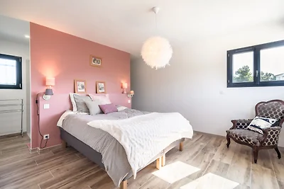 Villa contemporanea con piscina privata