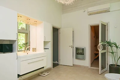 Luxurioses Spa-Retreat in Thorsager -- By Tra...