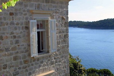 Malerisches Landhaus mit Terrasse in...
