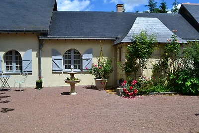 Gezellig vakantiehuis in Brion met zwembad