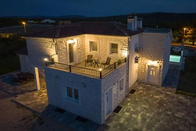 Whitestone Villa Dubrava