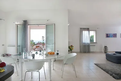Lussuosa villa a Tavullia con piscina privata
