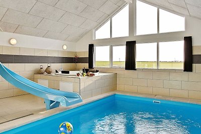 Plush Holiday Home in Bogonse with Swimming...