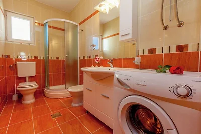 Appartamento a Dramalj con piscina