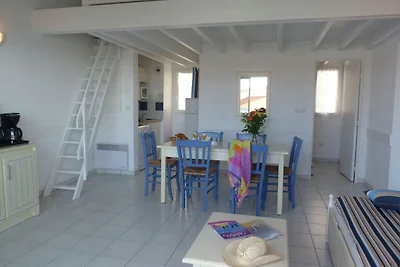 Appartamento con vista sul mare o sulla...