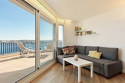 Duplex appartement met zwembad aan het strand...