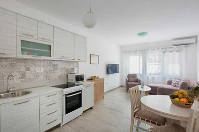 One bedroom Apartment 2