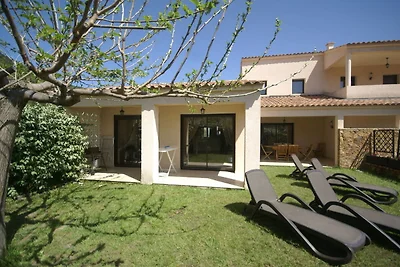 Moderne Villa in Coggia mit Balkon